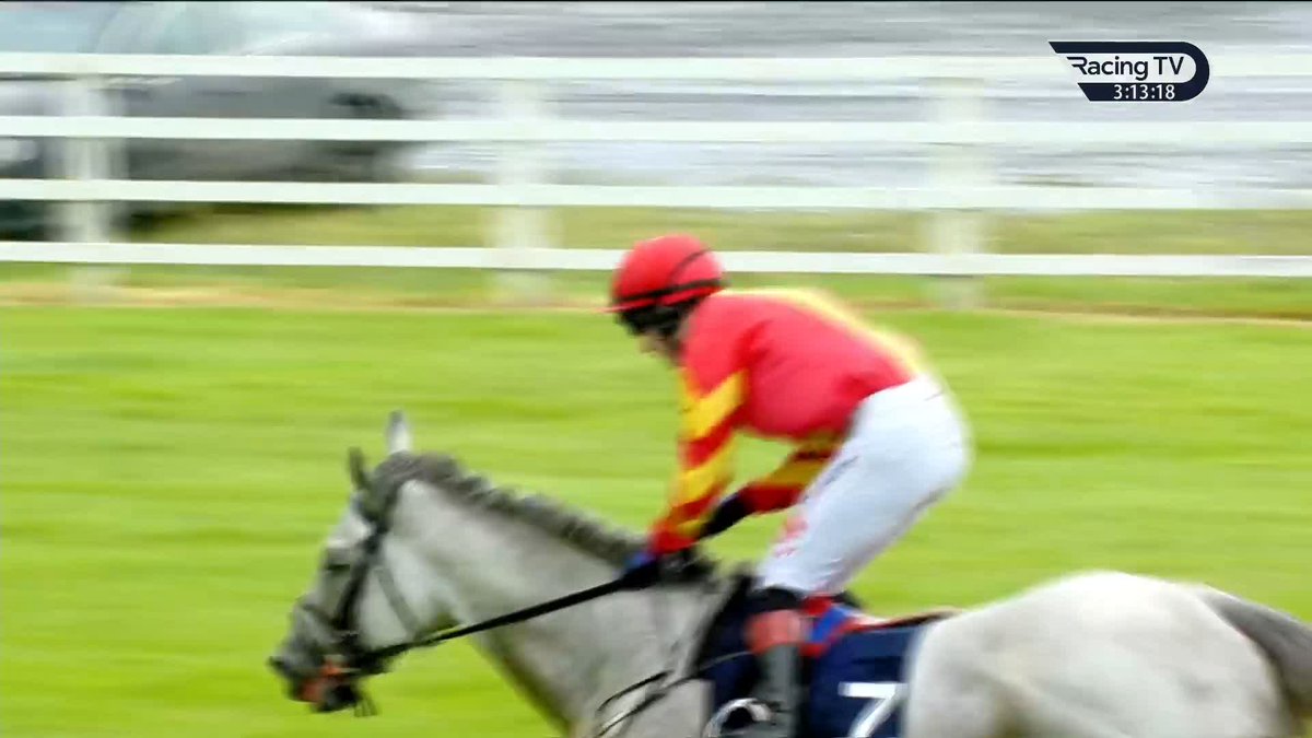 White Birch is mightily impressive to beat Auguste Rodin in the Tattersalls Gold Cup under an excellent ride from Colin Keane for the John Joseph Murphy stable! 🥇