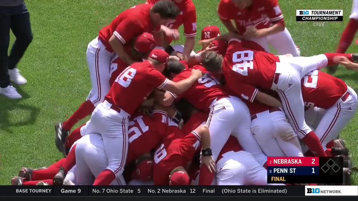 Nebraska wins it‼️ #B1GBaseball x Nebraska Baseball