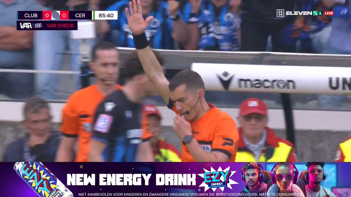 😳 | Le Club Brugge n'est pas passé loin de perdre le titre ! 🤏 #CLUCER