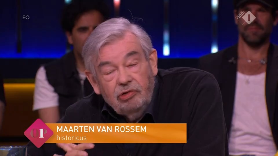 Een recordaantal klachten over de eindexamens. Klaagt deze generatie meer? Maarten van Rossem bekeek het geschiedenisexamen. “Het was inhoudelijk volkomen krankzinnig.” #Op1 #EO