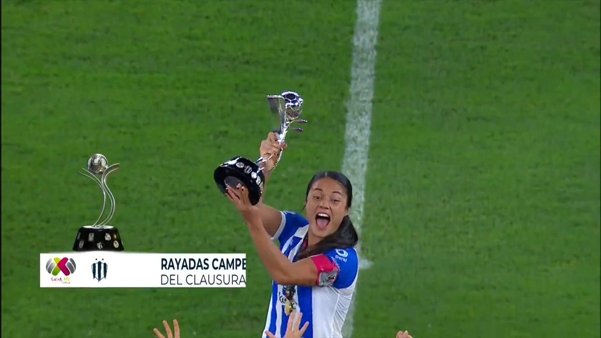 EEEEH, EEEEH, EEEEH… 🏆 ¡EL TÍTULO ES NUESTRO, SOMOS CAMP3ONAS, SOMOS RAYADAS! 🇫🇮👊🏼