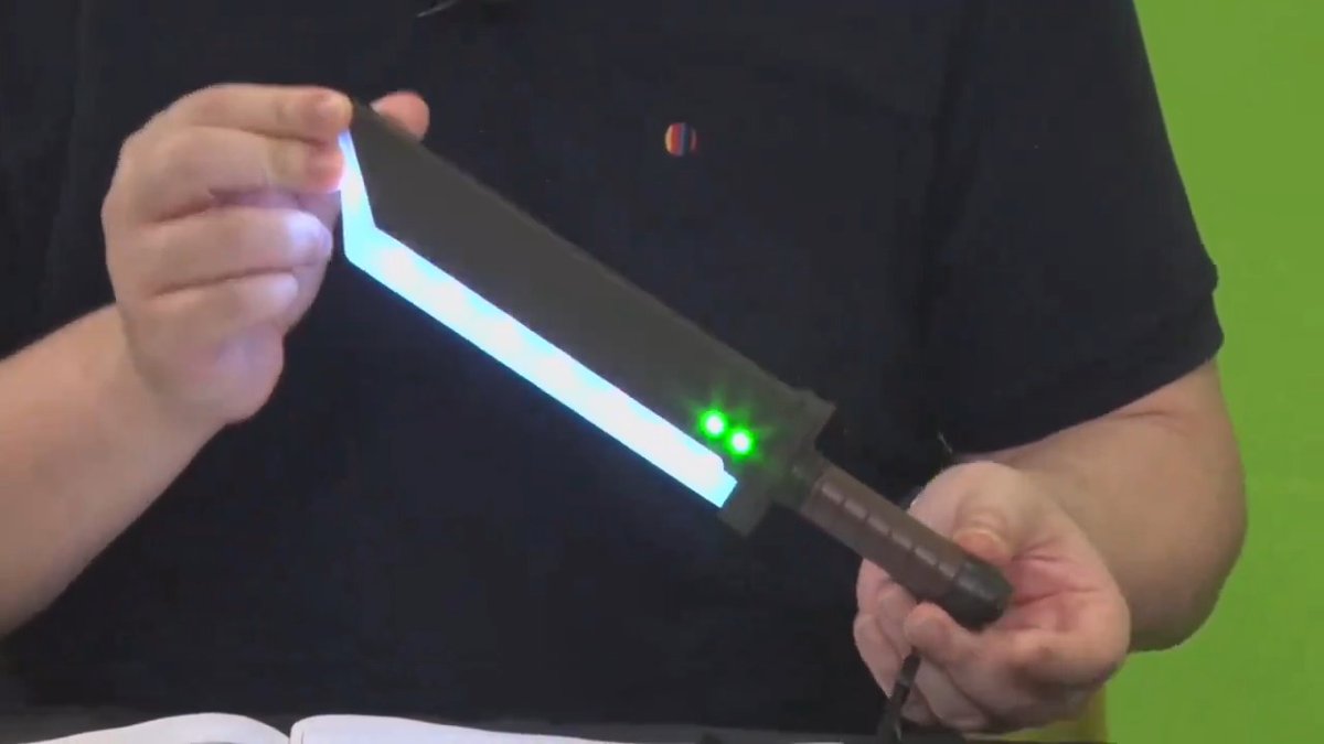 The Final Fantasy VII Rebirth Orchestra Buster Sword penlight is legit one of the coolest penlight designs EVER!!!??? The way the materia glows different colors, ABSOLUTE GENIUS!!!!!! #FF7R