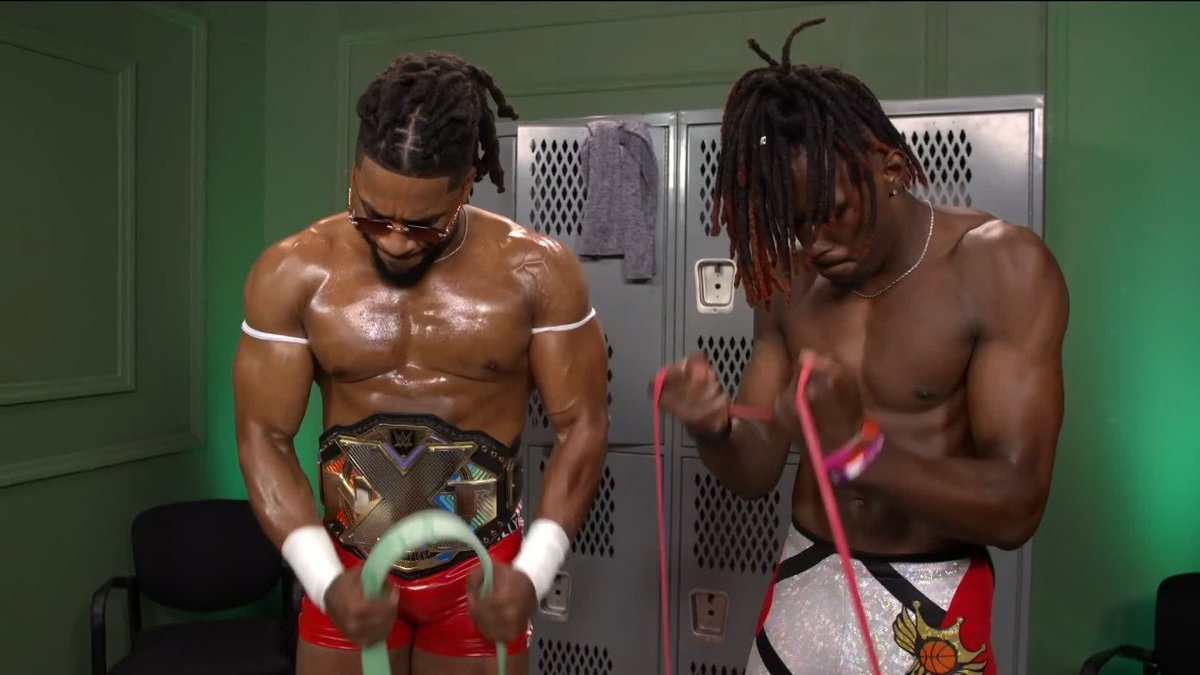 LET'S GO!!! Sexyy Red will be in the corner of Trick Williams and Je’Von Evans for tonight's main event 👀 #WWENXT