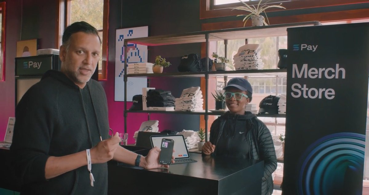 Solana Pay + NFTs = loyalty in a box📱 sheraz shows you how fast and easy payments are on Solana. What will you build?