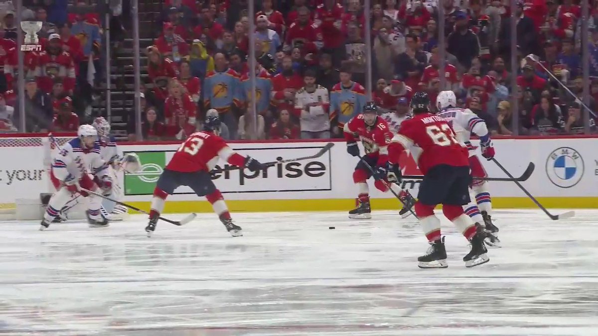 SAM REINHART CALLED GAME 🤩 THIS SERIES IS TIED UP #StanleyCup