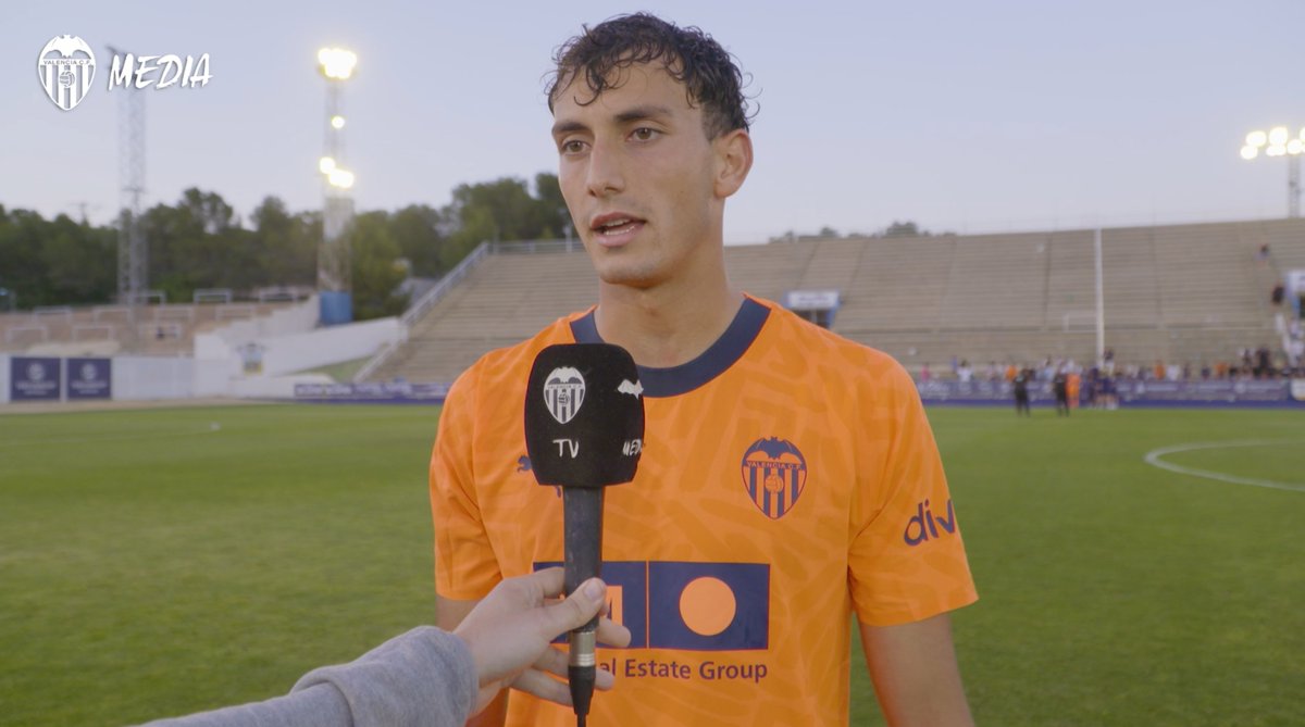 💬 Rubén Iranzo: "Para nosotros es lo más grande poder acumular minutos con el primer equipo" 🎙️ El defensa del Valencia CF analiza la victoria ante el CF BENIDORM #ADNVCF 🦇