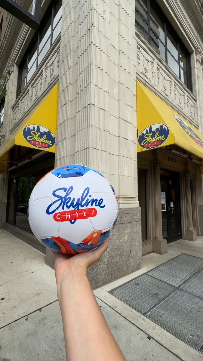 What’s kickin, Cincy? 🔷⚽🔶 The boys are back in town and you could win this 2024 FC Cincinnati x Skyline Soccer Ball + a $25 Skyline gift card! Drop a ⚽ below and use #SkylineSweeps for a chance to win! Ball available at select Cincinnati and Dayton locations only.