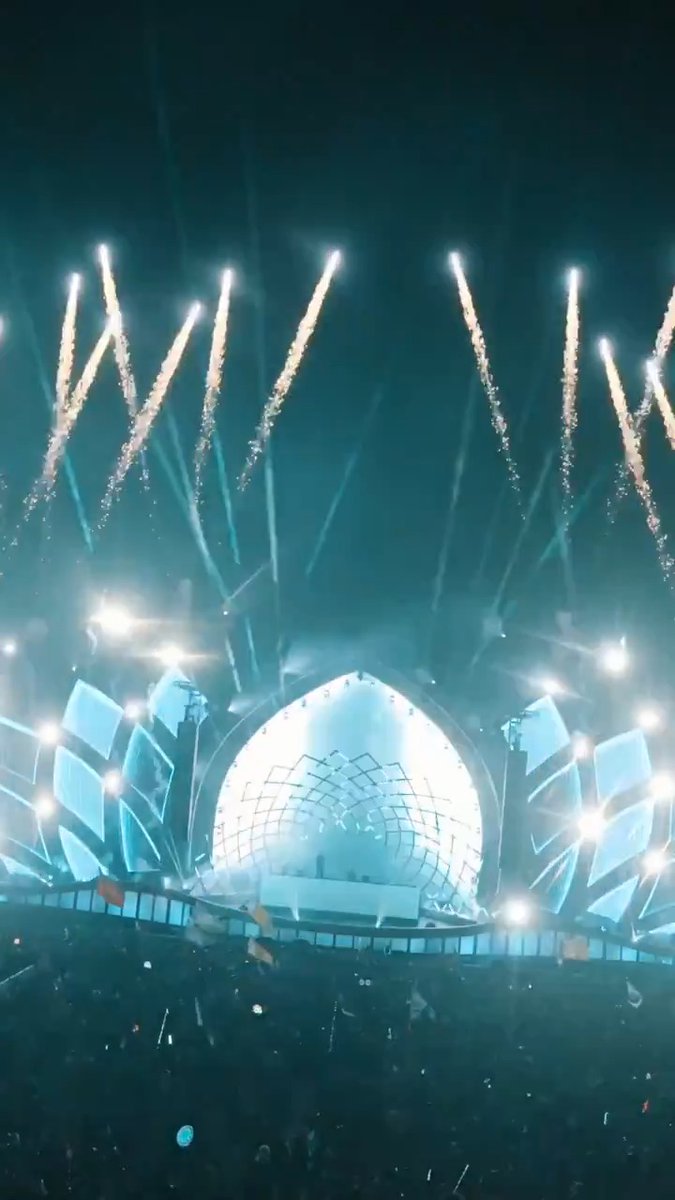 SLANDER - DO YOU FEEL LOVED [UNRELEASED] LIVE @ EDC LAS VEGAS