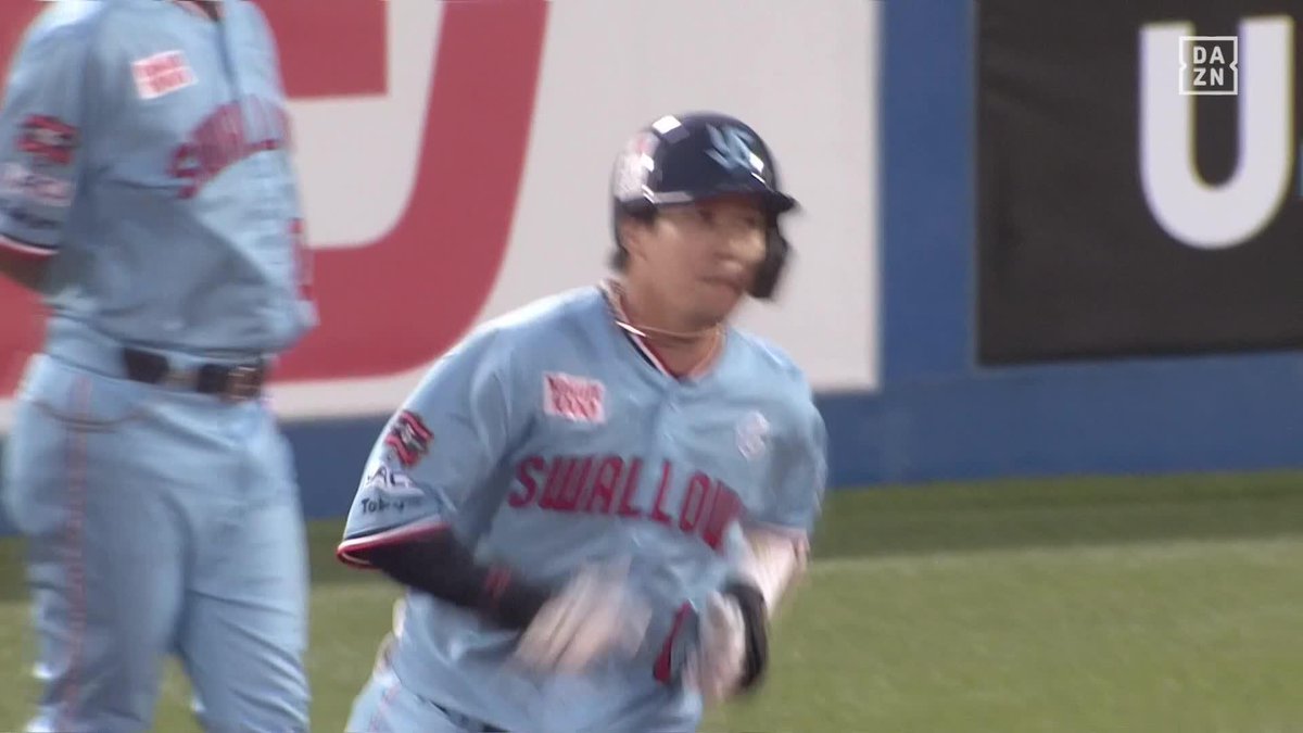 / 美しい弾道 \ 山田哲人が同点ホームラン ⚾プロ野球(2024/5/30) 🆚ヤクルト×ロッテ 📱Live on DAZN #DAZNプロ野球 #swallows “野球一本” 新プラン登場「DAZN BASEBALL」 月々2,300円 (年間プラン・月々払い) 初月無料!6/17まで #セパ無双 #最高を決める20日間