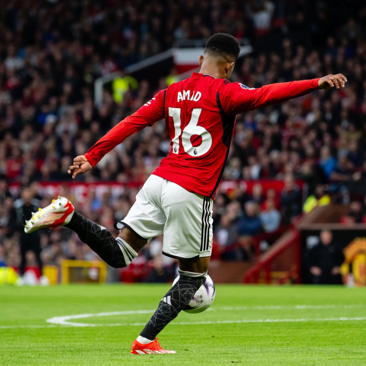 In from the moment it left his boot ๐๐ฅ @AmadDiallo_19's powerful strike ๐ Newcastle is one of nine contenders for our Goal of the Month award ๐ #MUFC