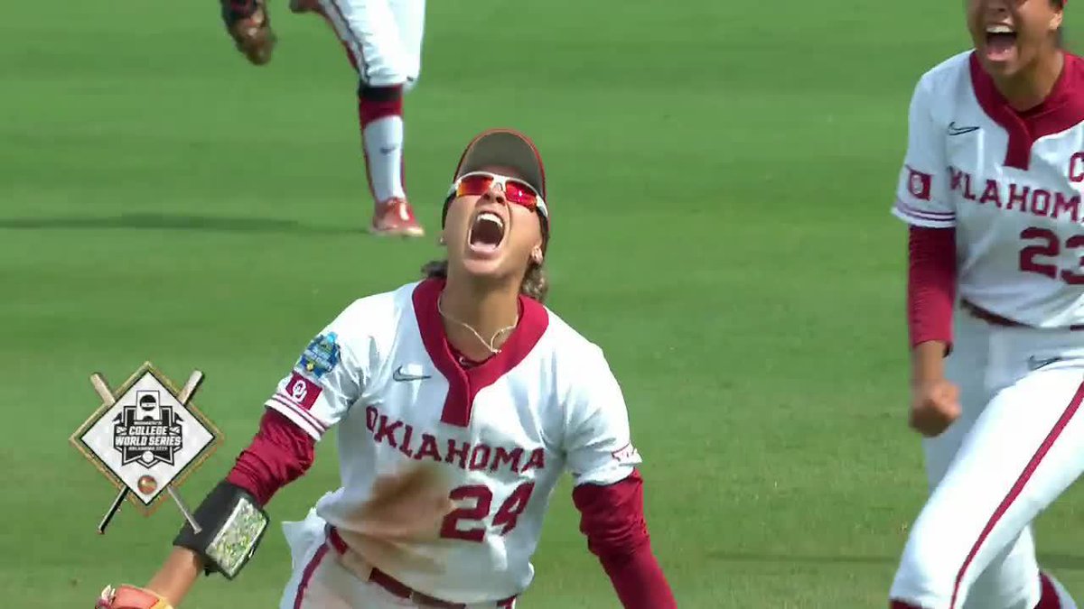🗣️ "Saving runs and breaking hearts. That's Jayda Coleman folks." #WCWS #SCTop10 x 🎥 ESPN / Oklahoma Softball