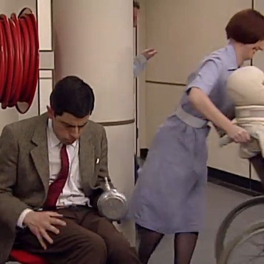 The case of the missing ticket 🤣 #mrbean