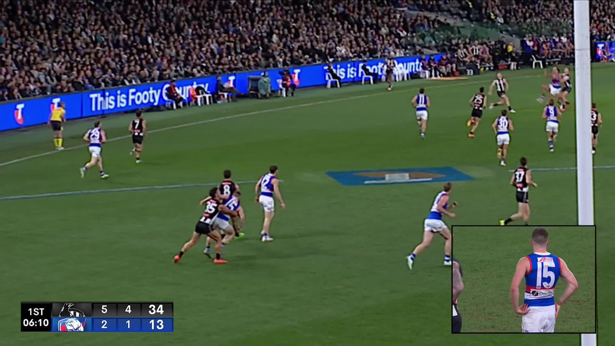 Taylor Duryea has been reported for striking following this incident involving Nick Daicos. #AFLPiesDogs