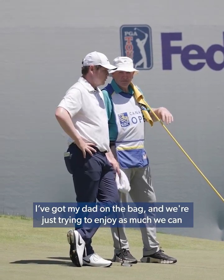 With his dad on the bag, solo leader @Robert1Lefty is cherishing every moment RBC Canadian Open ❤️