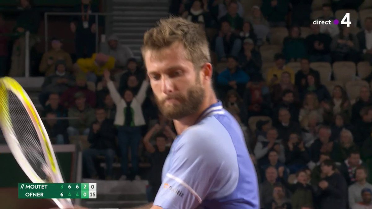 Qu’on l’aime ou non, ce mec est un divertissement ambulant, il fait un bien fou sur un court. J’allume ma télé pour voir des mecs comme ça 😍😍