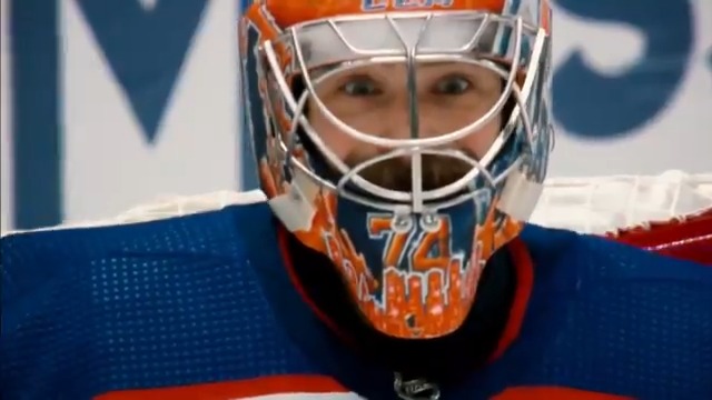 TRAVELLING AT THE SPEED OF LIGHT ALL THE WAY INTO GAME 5 ‼️ Queen sets the scene in Dallas between the Oilers and Stars live on Sportsnet. 🎶