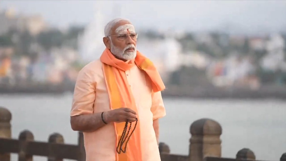 PM Shri Narendra Modi performed 'Dhyana' at the Swami Vivekananda Rock Memorial in Kanniyakumari, Tamil Nadu.