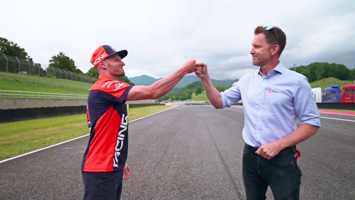 Speed. I am speed 🟠 Brad Binder breaks down his ALL-TIME #MotoGP speed record of 227.5mph with Neil Hodgson 🏴󠁧󠁢󠁷󠁬󠁳󠁿 and how to master Mugello 🇮🇹 #ItalianGP | Live on TNT Sports and Discovery+