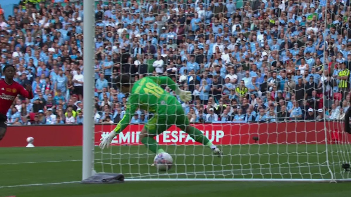 A moment that will NEVER get boring 🤩 Who else has had this on repeat all week long? 👀 #EmiratesFACup