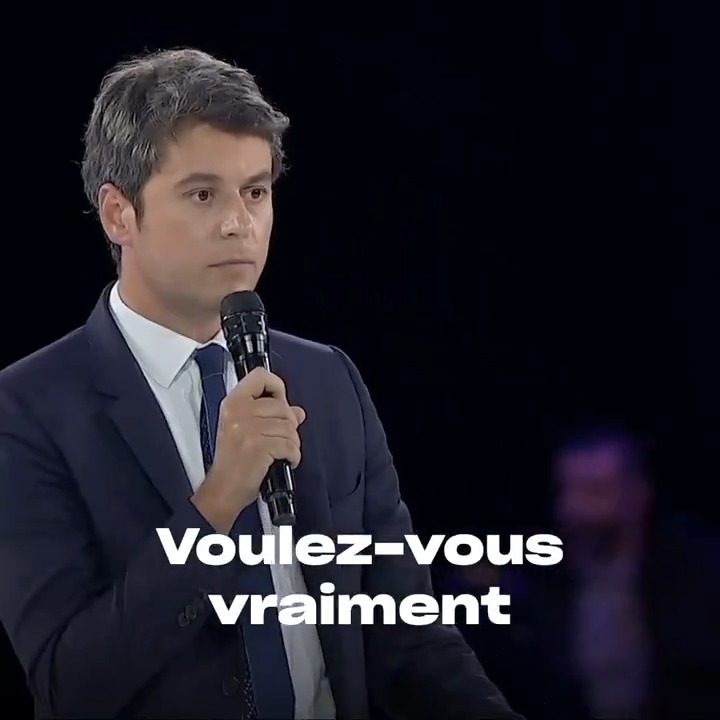 Je pose la question aux amoureux de la France : voulez-vous vraiment qu'en 45 ans, le visage de notre pays en Europe passe de celui de Simone Veil à celui de Marine Le Pen ?