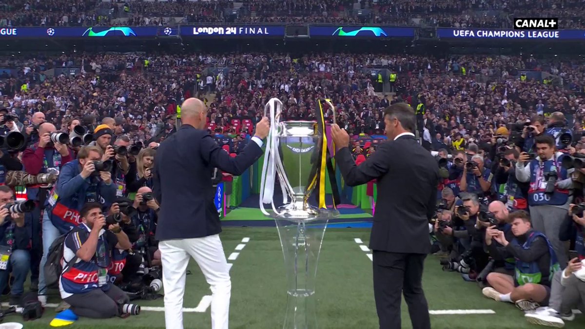 Zizou a boutonné mardi avec mercredi