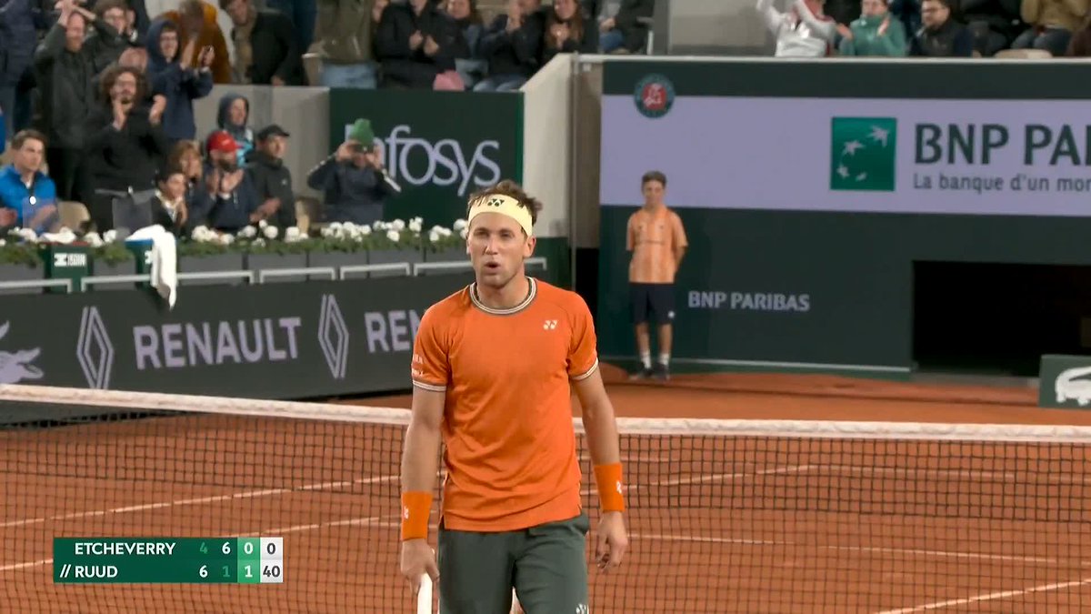 CASPER RUUD YOU DID NOT 🤯🤯 #RolandGarros
