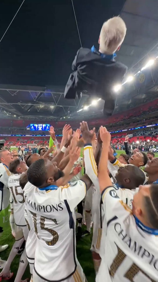 Carlo Ancelotti 🙏 #UCLfinal | #UCLvideo