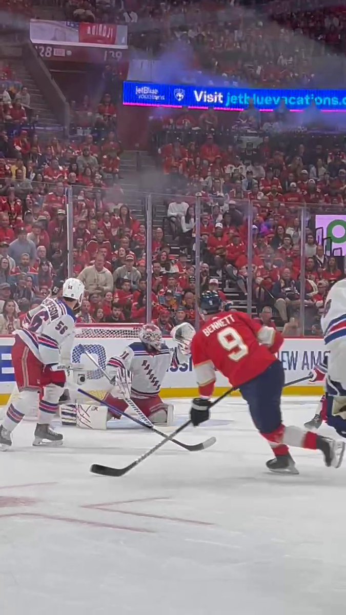 An absolute LASER from Sam Bennett ☄️ 📺 Rangers-Panthers on ABC/ESPN+ 👀
