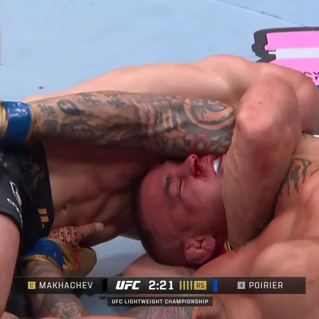ISLAM MAKHACHEV TAPS OUT DUSTIN POIRIER! 🏆 Makhachev Islam tested by the Diamond but still the best in the world! #UFC302