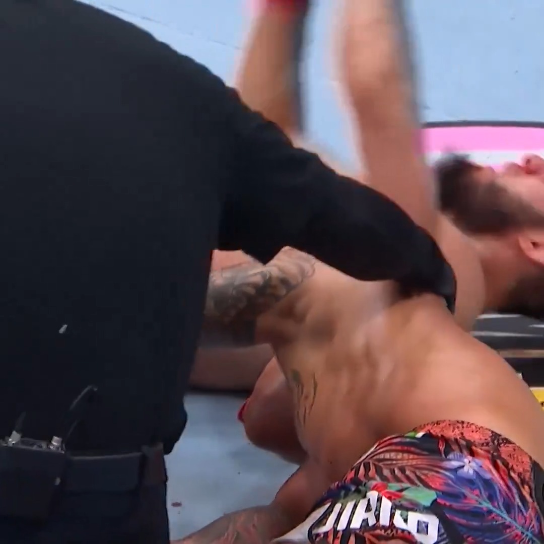 These post fight scenes between Islam Makhachev, Dustin Poirier and Khabib Nurmagomedov are incredible. So much respect on display here.