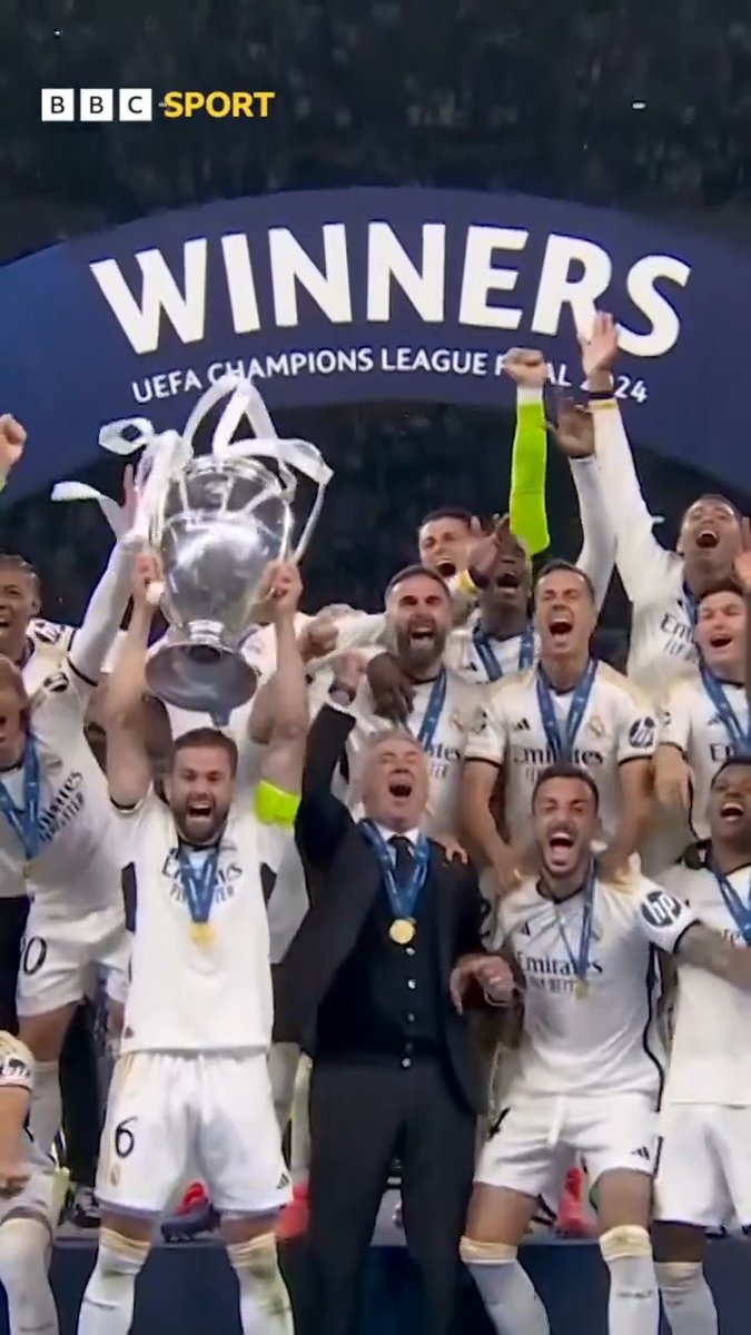 Real Madrid lift Champions League number 15 🏆🤩 Spot the fan faces on the confetti 👀 #UCL