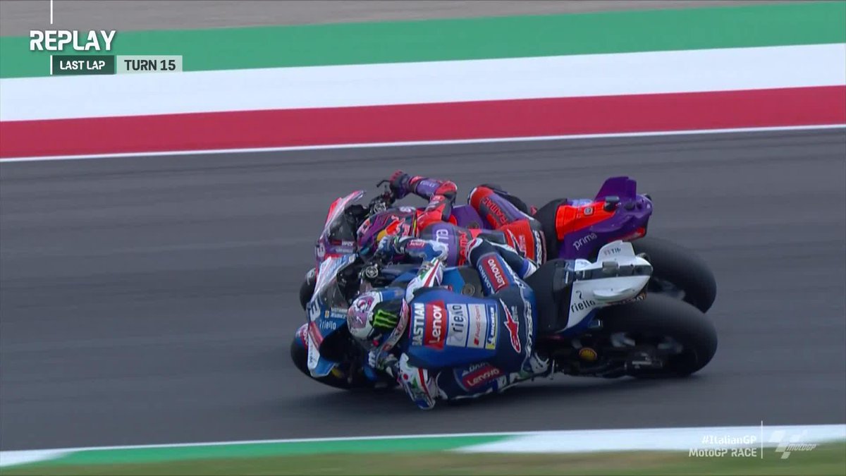 THAT last-lap overtake from Enea Bastianini 🤯🤯🤯 #ItalianGP 🇮🇹