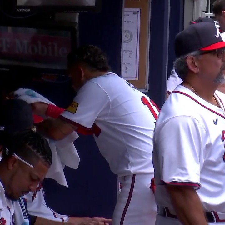 Orlando Arcia wiping off Charlie Morton's head after another great outing😂
