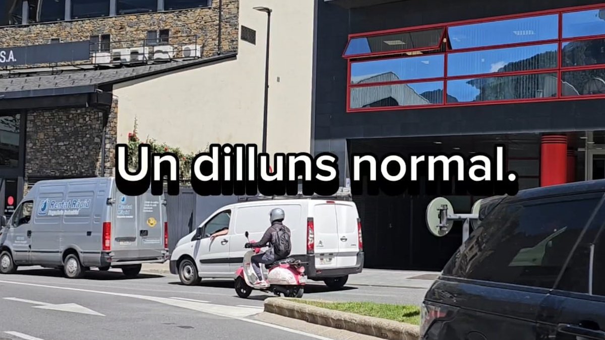 A les nostres oficines, el 3 de juny mai és un dia normal... 🎂👔 #EnsHeuFetGrans #MaiPor