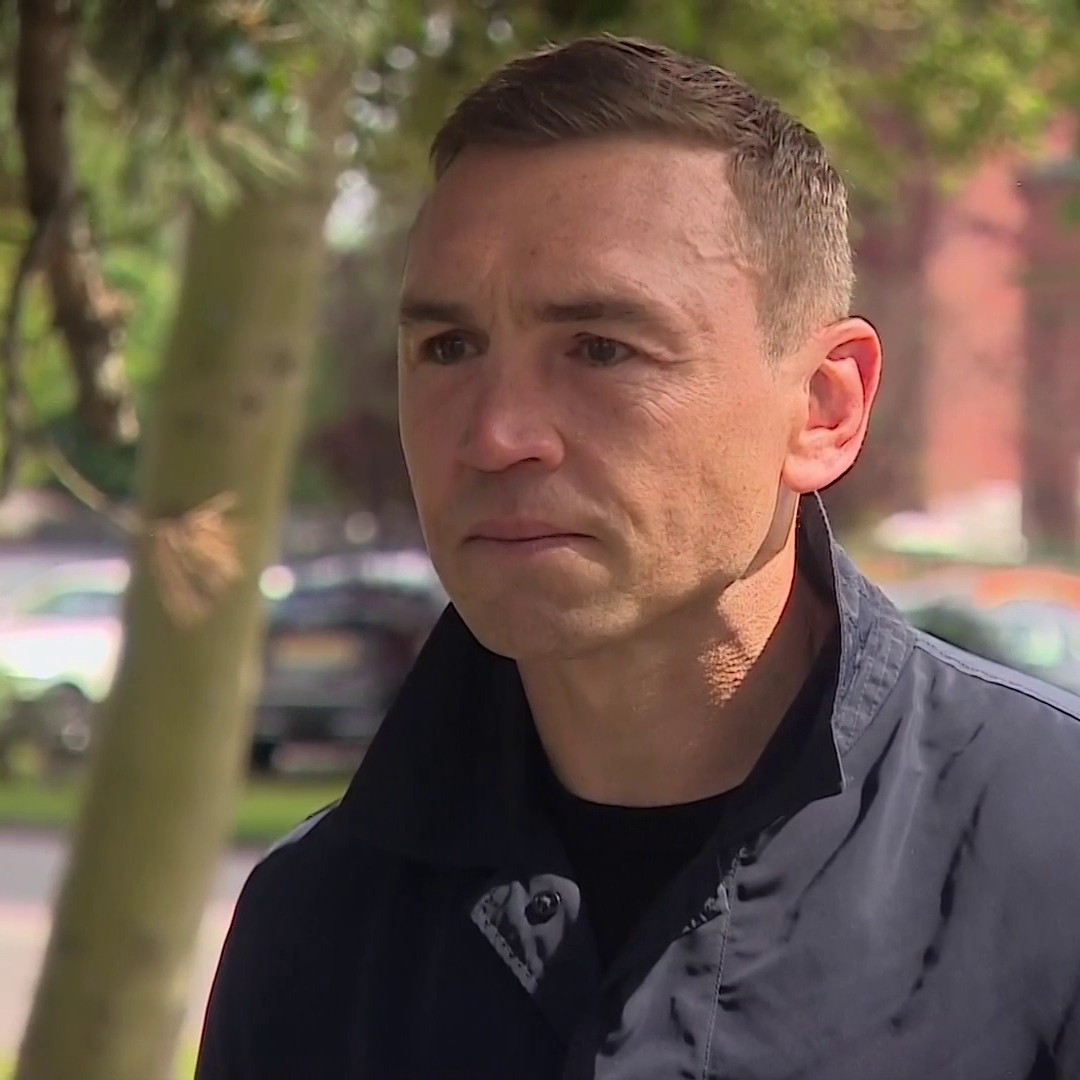 'It's very rare you lose someone who's so special to so many different people' ❤️ Kevin Sinfield pays an emotional tribute to Rob Burrow CBE