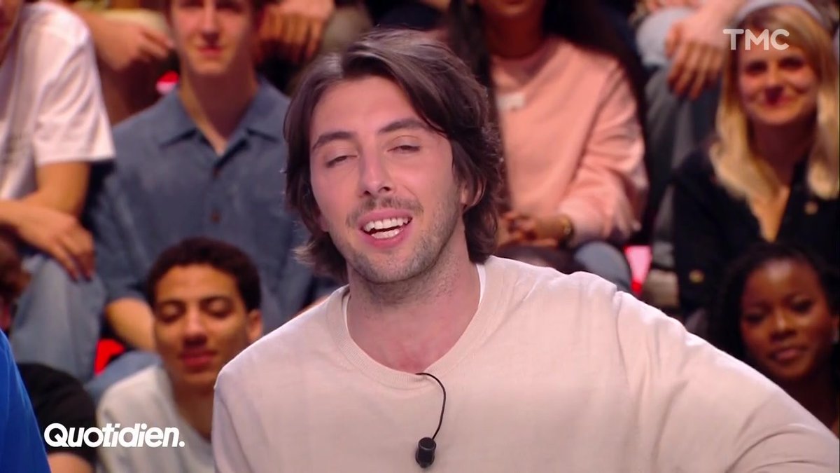 Aujourd’hui je suis trop content, j’attend ça depuis 1 an! Ce soir on part au Royaume Uni, pour notre course préférée de l’année.