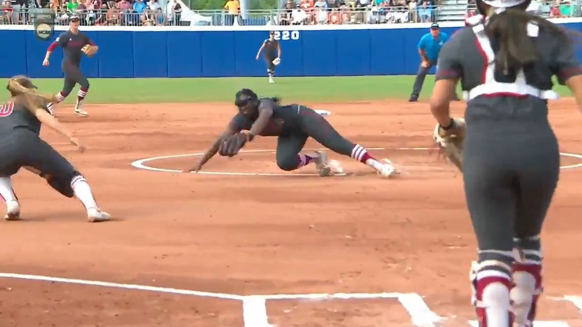 SMOOTH 😎 NiJaree Canady #WCWS x 🎥 ESPN / Stanford Softball