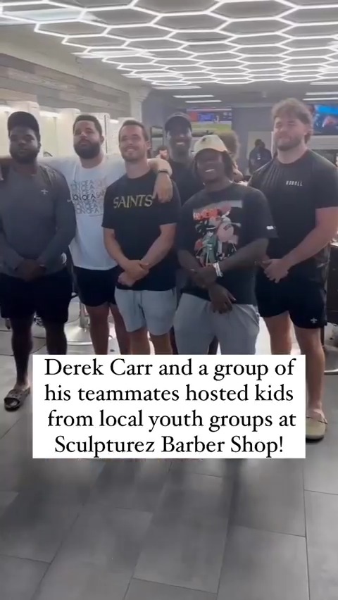 .Derek Carr and some teammates hosted a special event for kids from local youth groups in New Orleans tonight! 👏 #Saints | New Orleans Saints Community