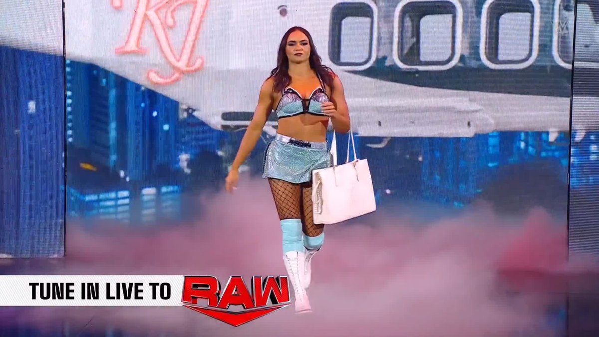 Welcome to #WWERaw, Kayla Klingensmith 💋!
