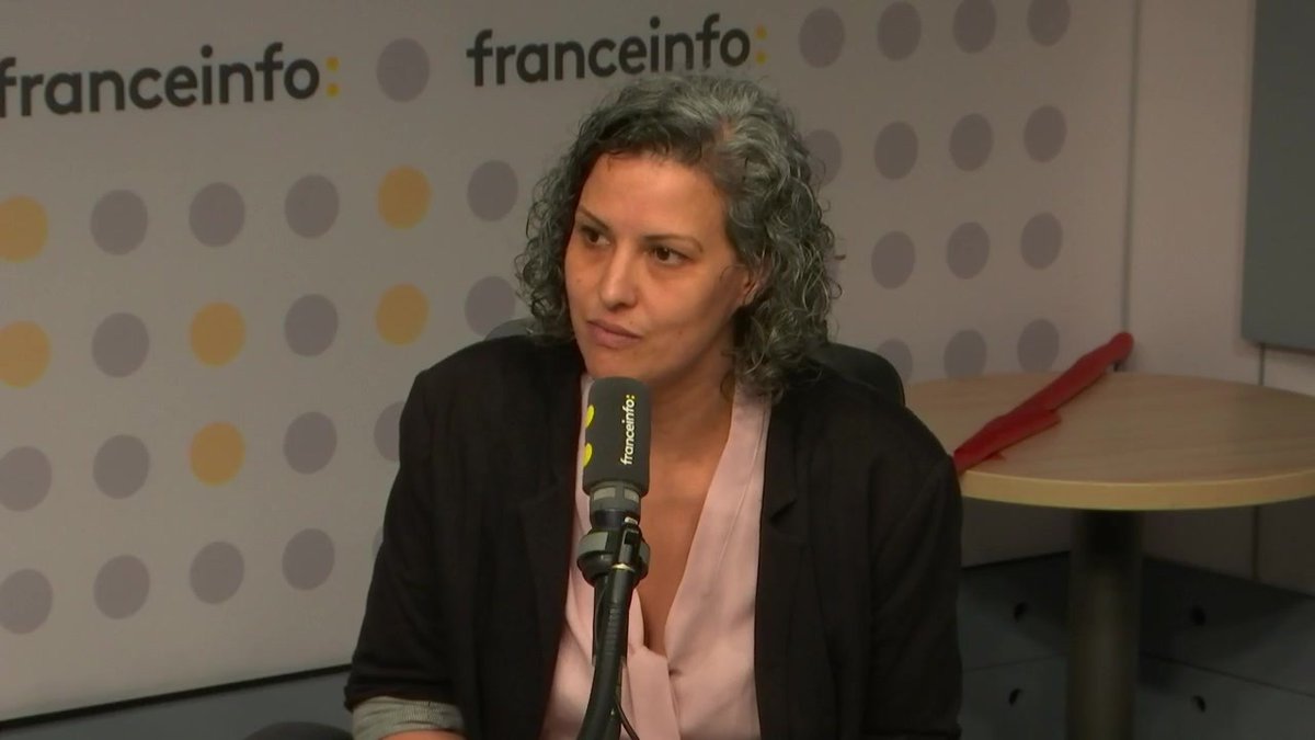 🔴 MonMaster ➡️ " Pour les étudiants qui sont en liste d’attente partout, il va falloir jouer la patience, parce que les premiers jours, les étudiants ont 3 jours pour choisir une formation, l’accepter définitivement ou la refuser ", détaille Dahvia Ouadia.