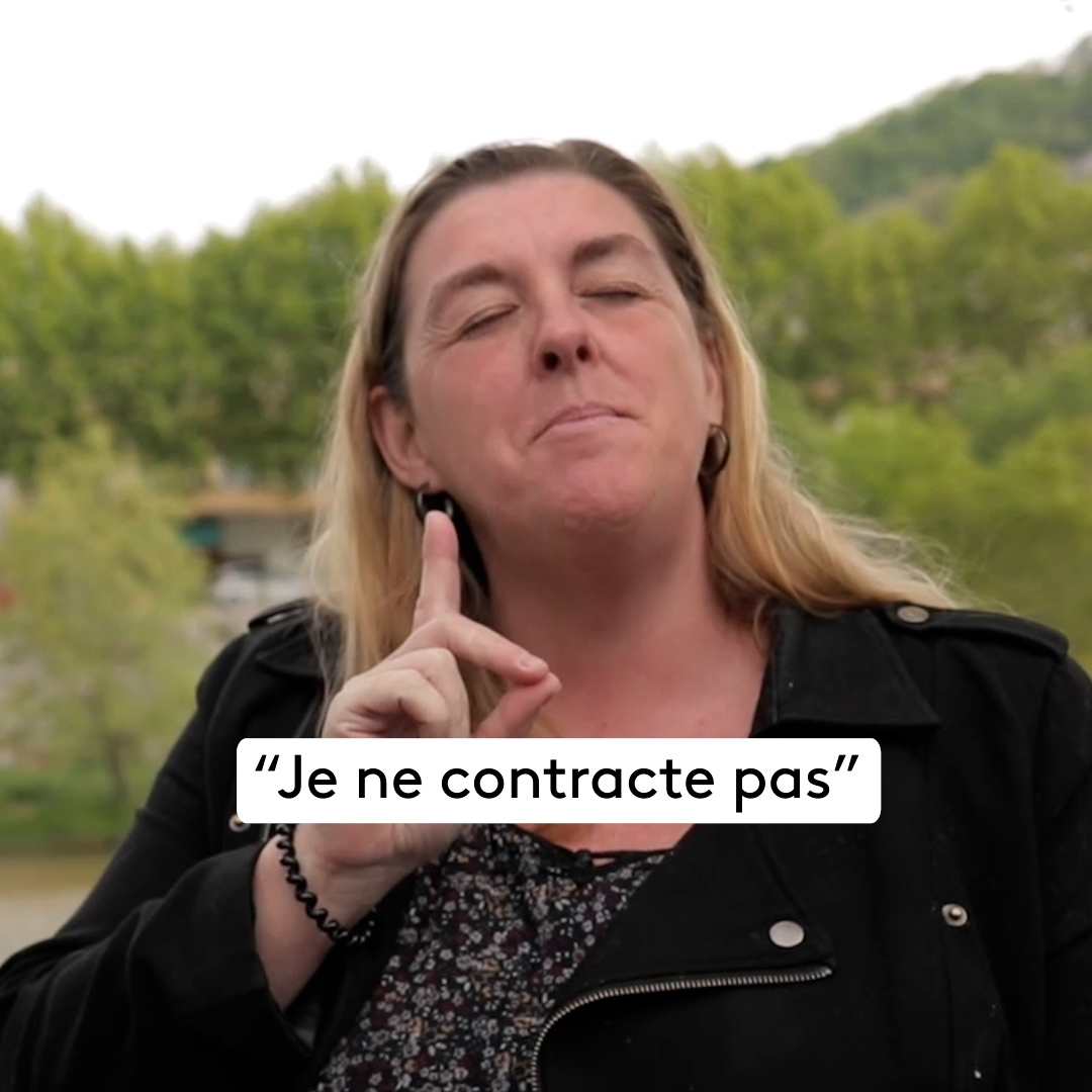 ❌Laëtitia et Pierre “ne contractent pas”. Ils ont refusé un contrôle de gendarmerie dans une vidéo devenue virale en avril dernier. #EnvoyéSpécial les a rencontrés. 📺“Du refus d’autorité au complotisme : qui sont les citoyens souverains ?"⏯L’enquête, c'est jeudi sur France 2