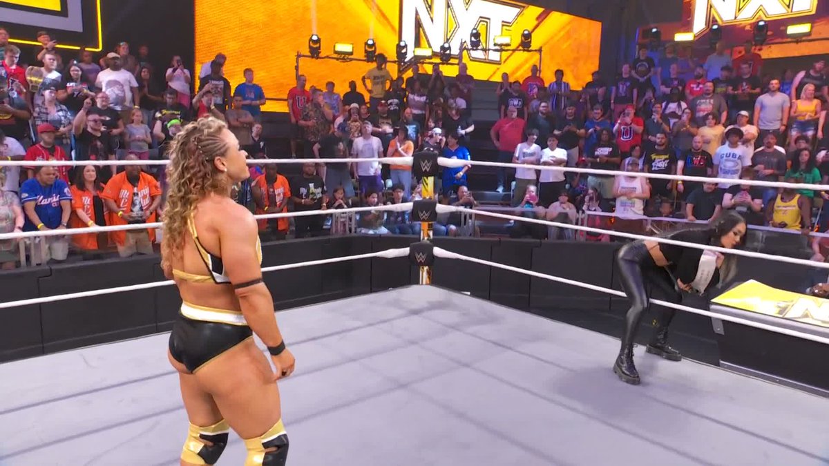 👊 HERE WE GO 👊 Things just got a little contentious between Jordynne Grace and roxanne ahead of #NXTBattleground! #WWENXT