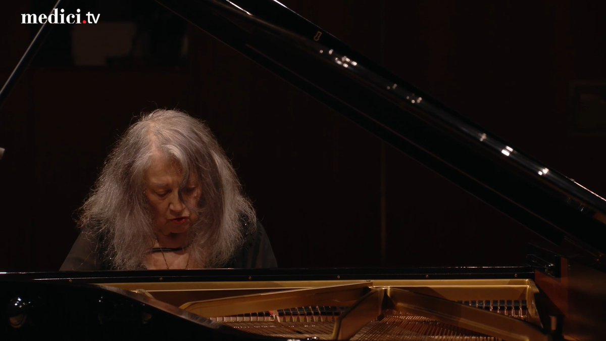 [BIRTHDAY] Today we celebrate the one and only Martha Argerich! Relive one of her quite rare solo performances of Bach’s Partita No. 2 in C Minor, during the third edition of Lucerne's Le Piano Symphonique festival!