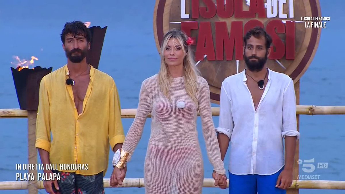 Aras è il vincitore dell'#Isola!!! 😍😍😍