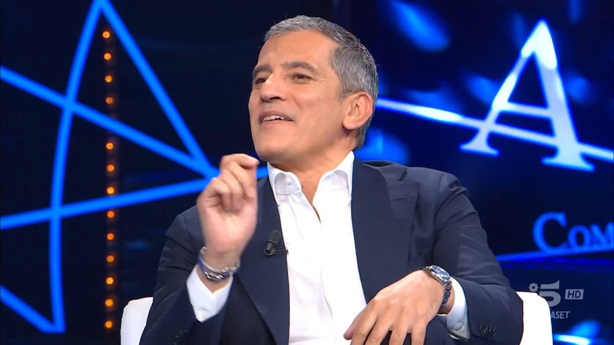 "L'#Isola è stata, come per i naufraghi, buttarsi dall'elicottero!" Dario✈️ #Isola