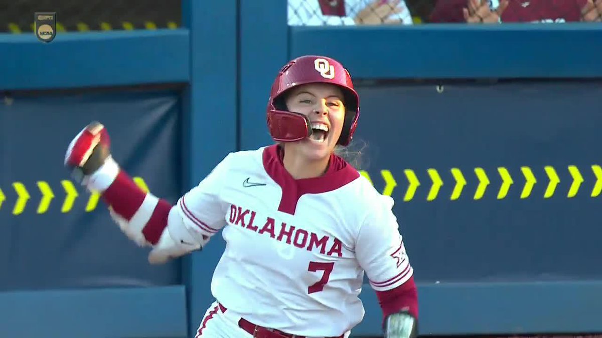 ANOTHER ONE 😱 #WCWS x 🎥 ESPN / Oklahoma Softball