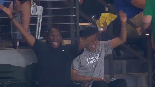 Justyn-Henry Malloy got his first Major League hit and homer on one swing. His parents' reaction is incredible 🥹