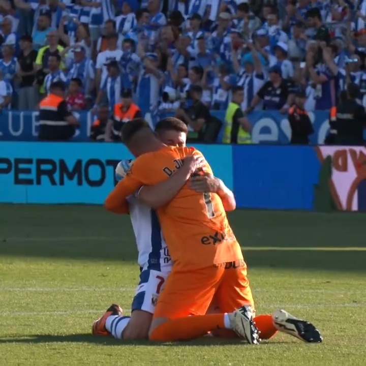 🤍💙 Lo que vivimos el domingo fue algo que nunca olvidaremos. ¡Gracias a todos por hacerlo posible! #LEGANÉSEsDePR1MERA