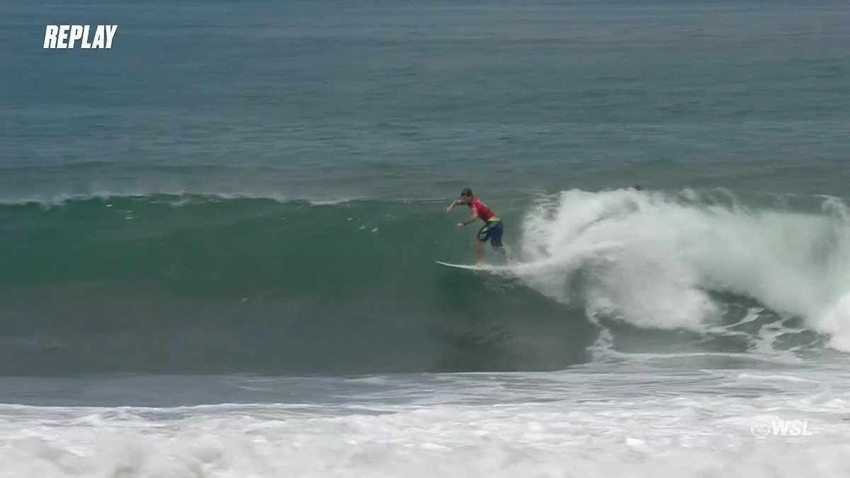 WOUPAH! 🗣️ A big woupah for #JackRobinson as he locks in a Round of 16 spot. 🚀 🏄♂️ Surf City #ElSalvadorPro | 📺