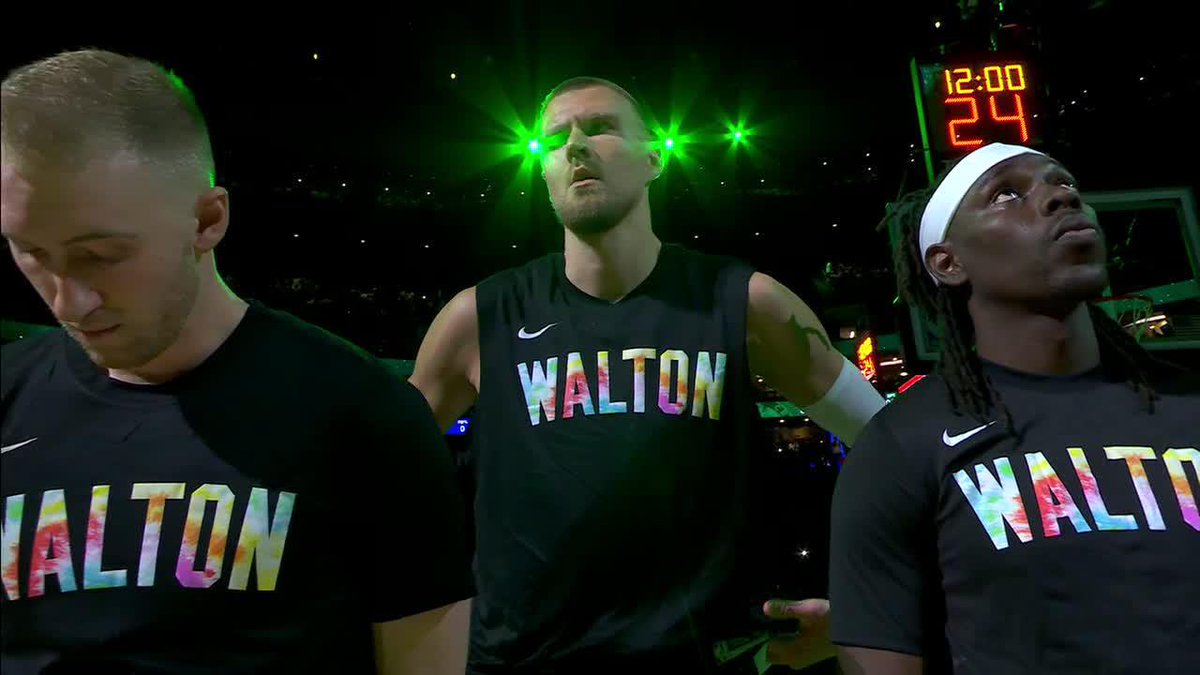 Before Game 1, the Celtics held a tribute and moment of silence for NBA legend Bill Walton.